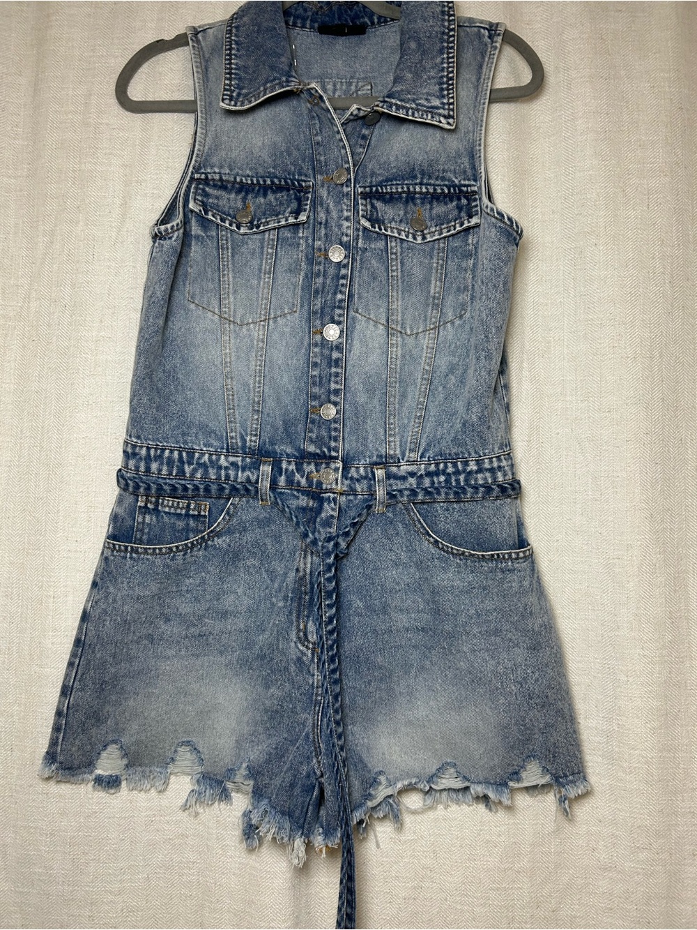 VICI Women's Size S Blue Denim Sleeveless Collared Button Front Romper Pockets